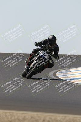 media/Sep-06-2025-CRA (Sat) [[cd32356307]]/Races/Race 4/